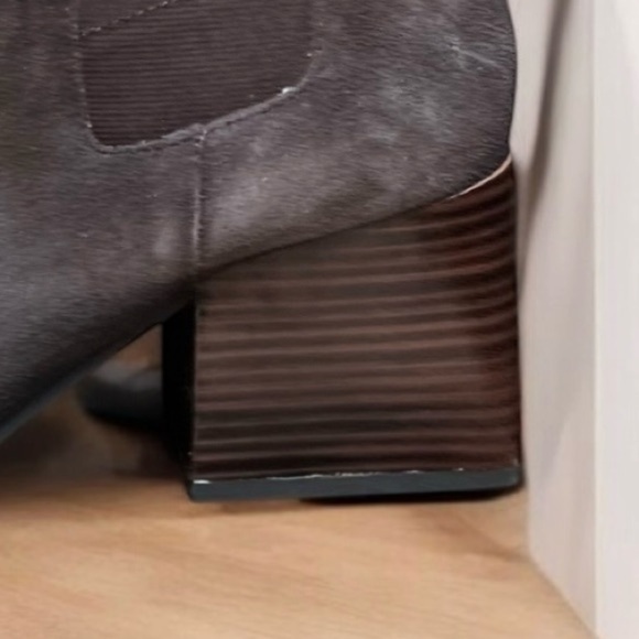 🌻NEW w/tag BLONDO Scarlette Waterproof Suede Ankle Boots Size 10 - Picture 2 of 11